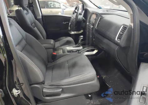 2022 Nissan Frontier Sv 4X4 z USA, uszkodzony, nr VIN 1N6ED1EK5NN621560